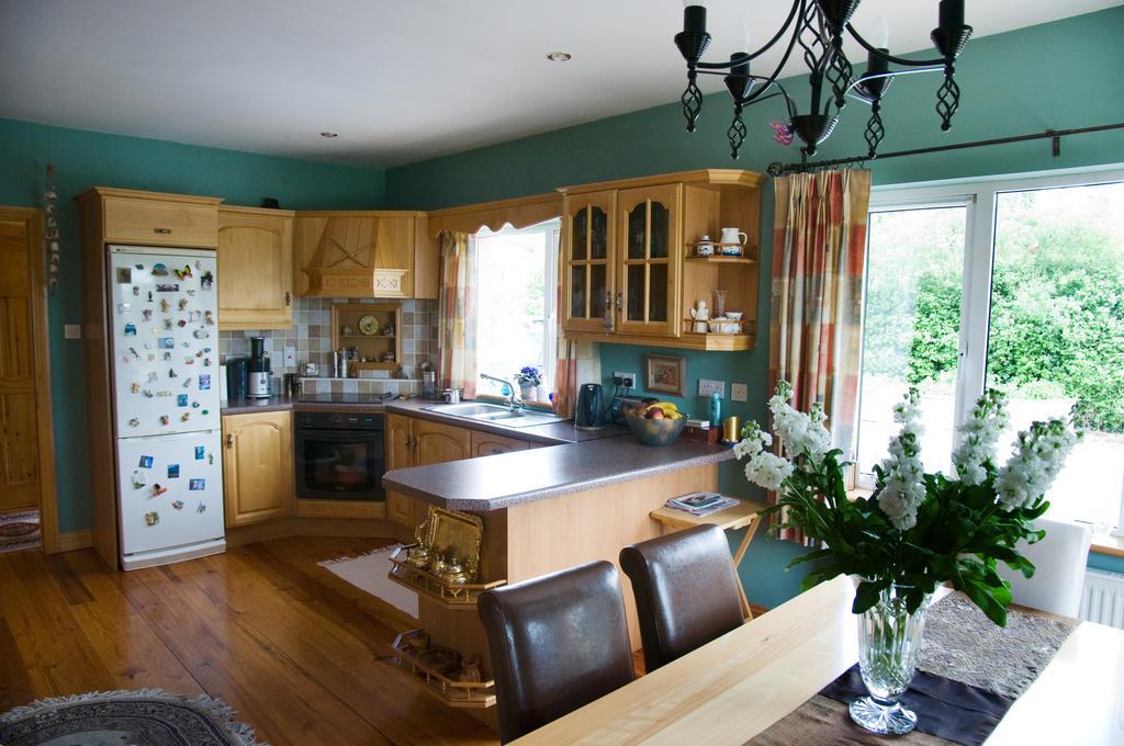 Lake Rise Holiday Home At Kilmaddaroe Carrick-on-Shannon Bilik gambar